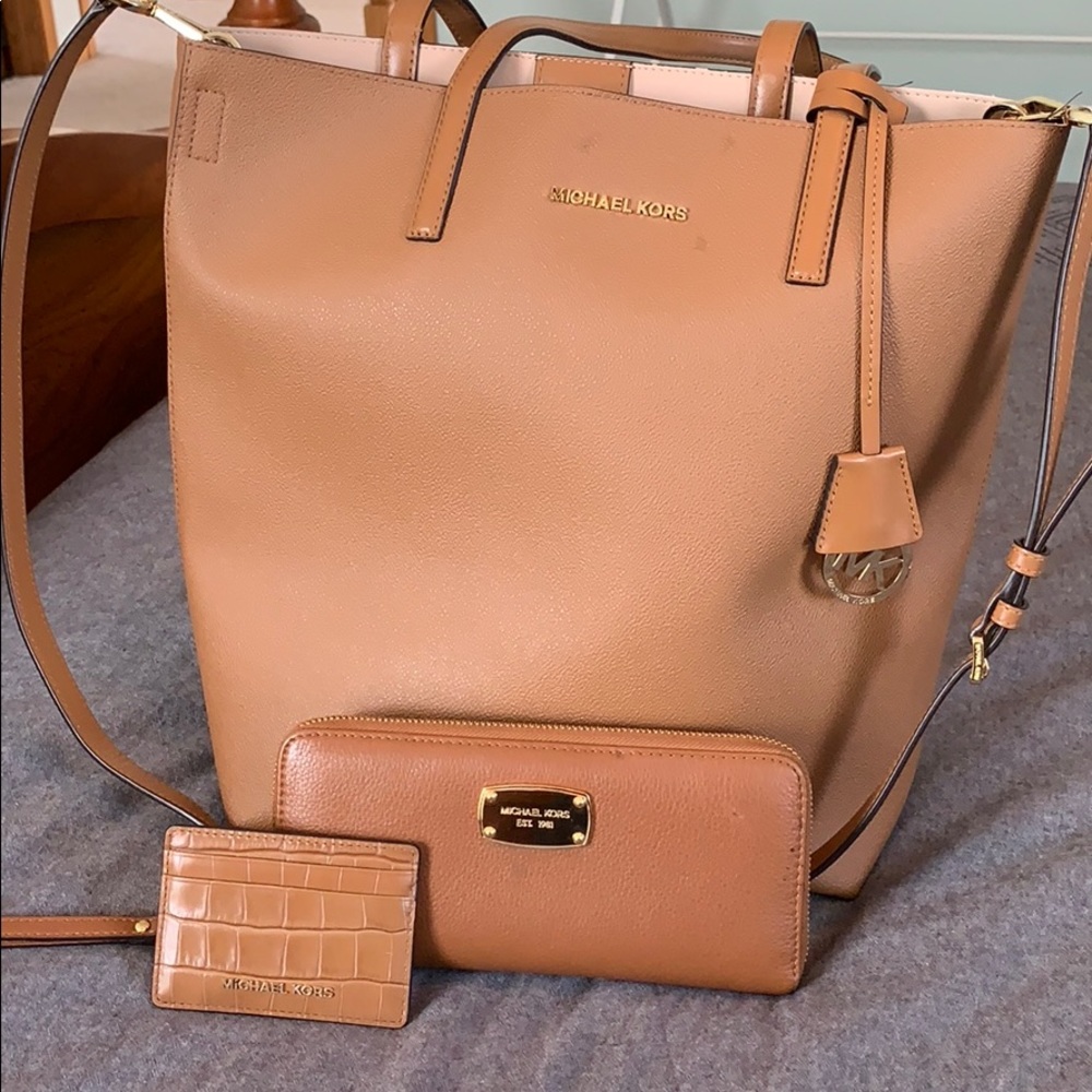 Michael Kors handbag, wallet, and card holder